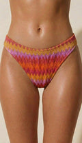 Ruby Kiss Deluxe-Full Bottom